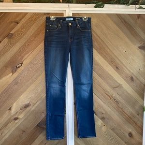 7 For All Mankind Kimmie Straight Leg Size 30 Gold Button Accent